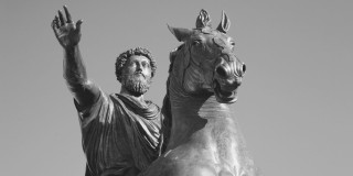 La tecnica di Marco Aurelio per ridurre il desiderio del superfluo